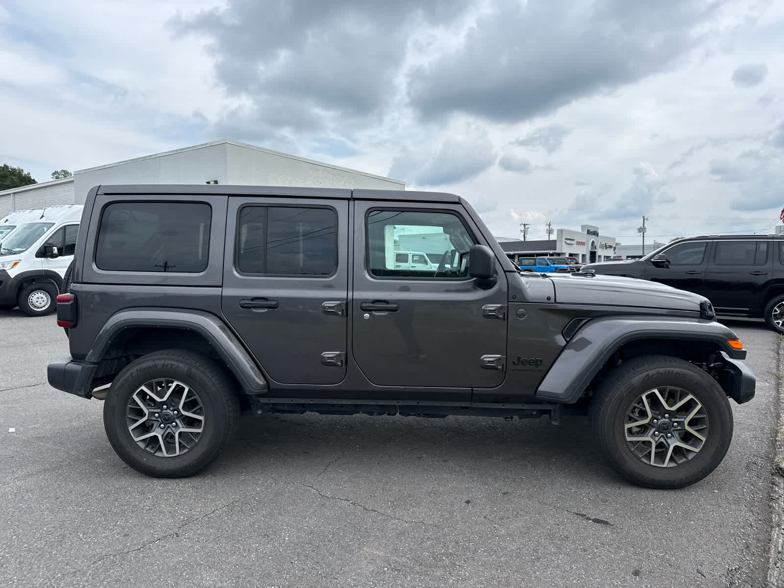 2025 Jeep Wrangler Sahara