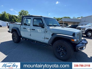 2023 Jeep Gladiator Sport