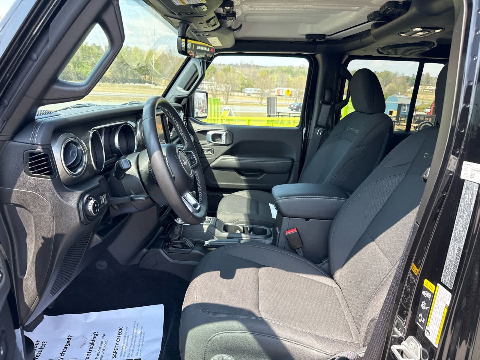 2023 Jeep Gladiator Overland