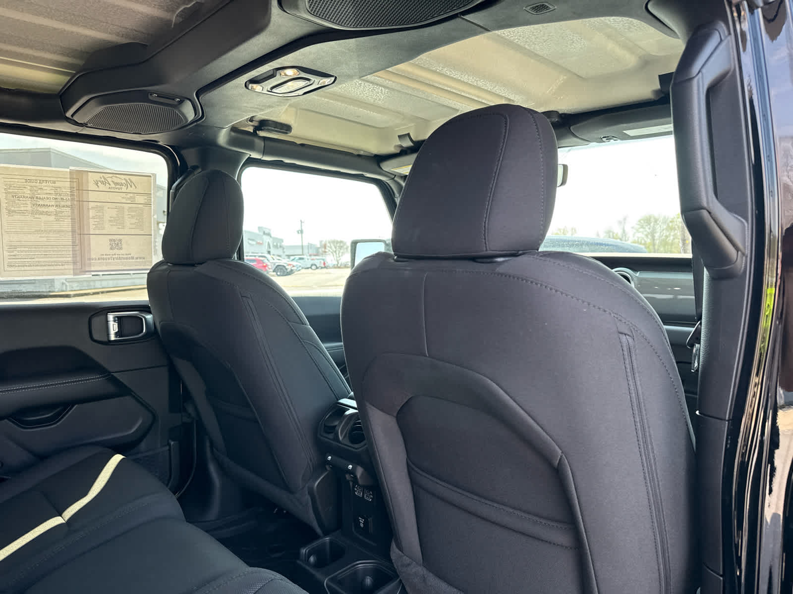 2023 Jeep Gladiator Overland