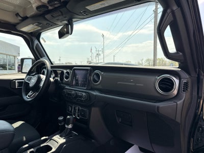 2023 Jeep Gladiator Overland