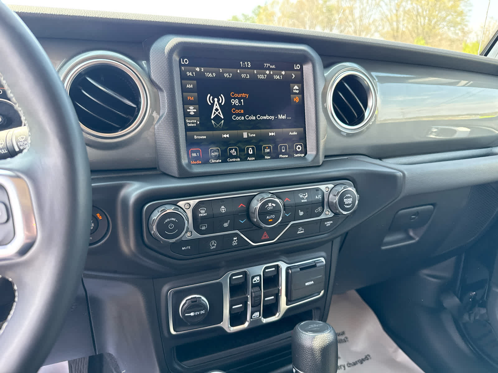 2023 Jeep Gladiator Overland