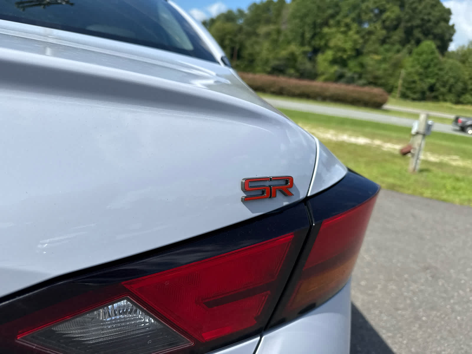 2025 Nissan Altima SR