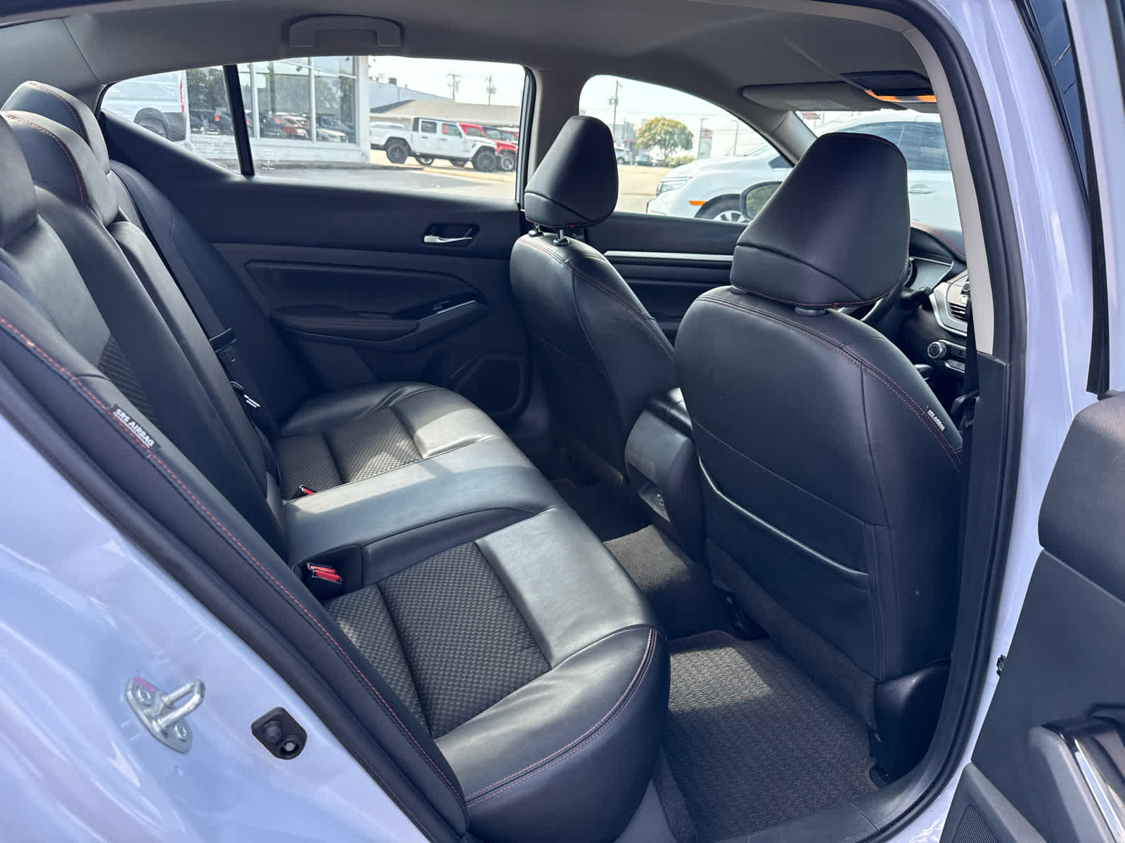 2025 Nissan Altima SR