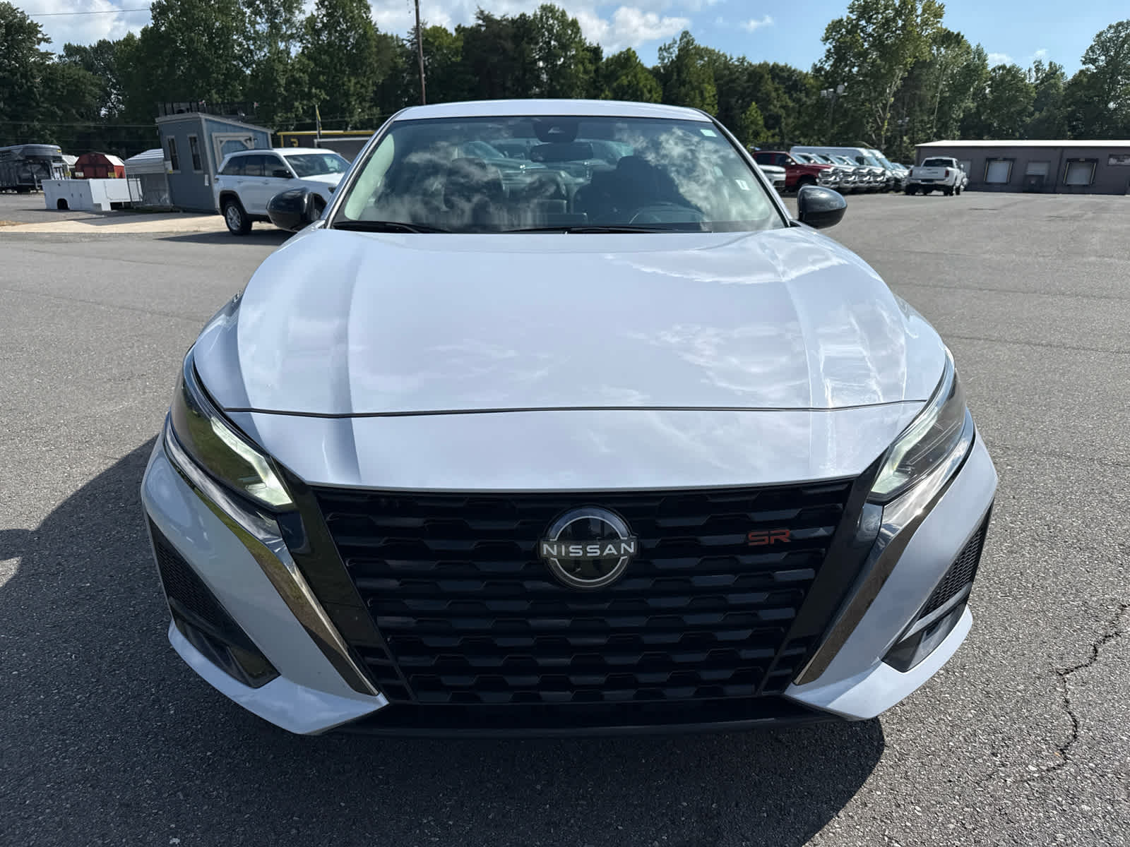 2025 Nissan Altima SR