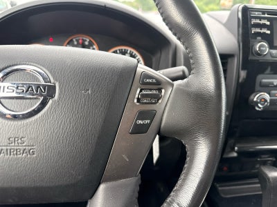 2014 Nissan Titan SV