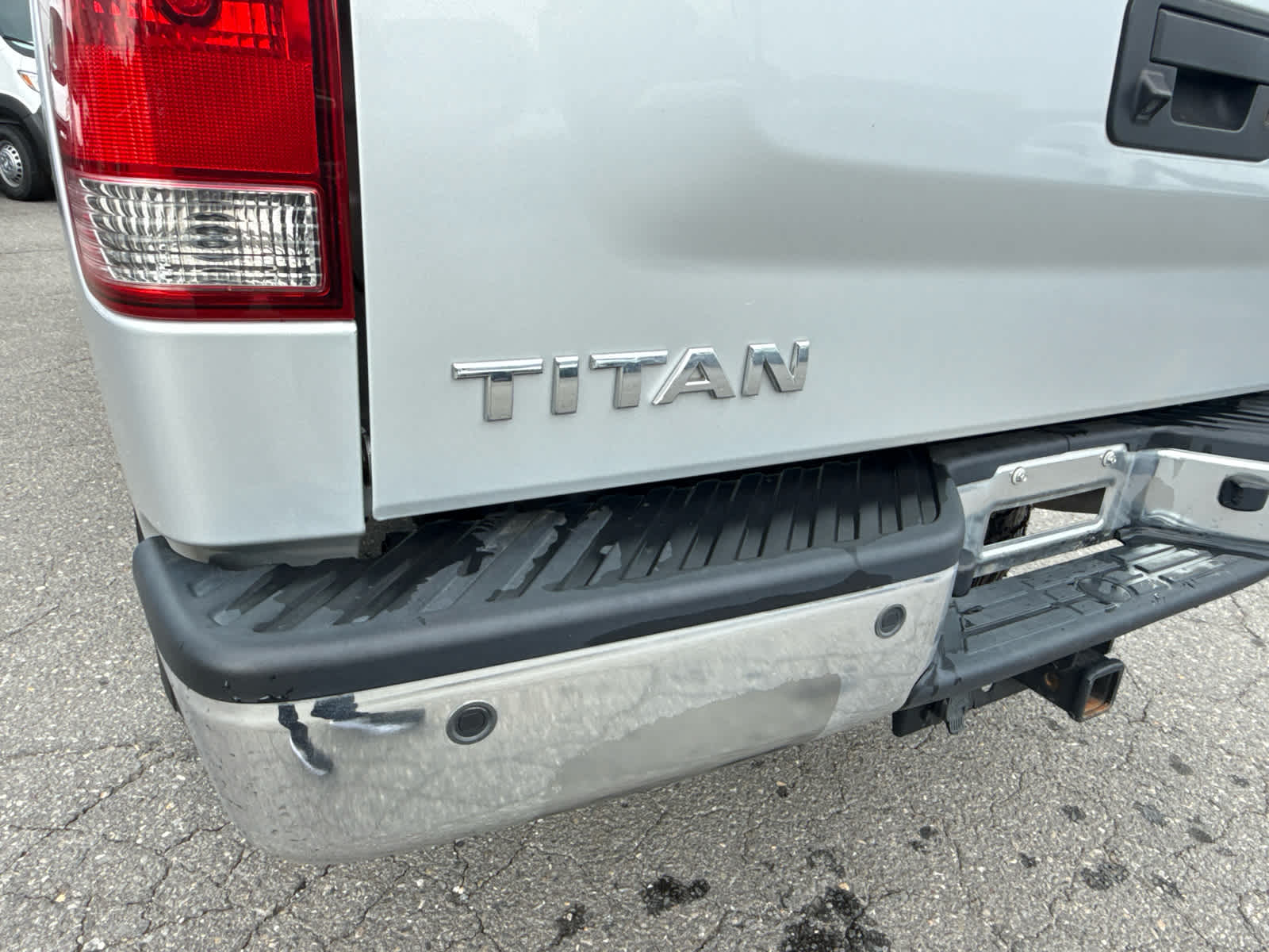 2014 Nissan Titan SV