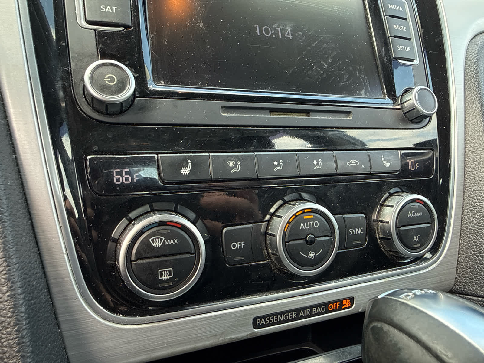 2012 Volkswagen Passat TDI SE w/Sunroof
