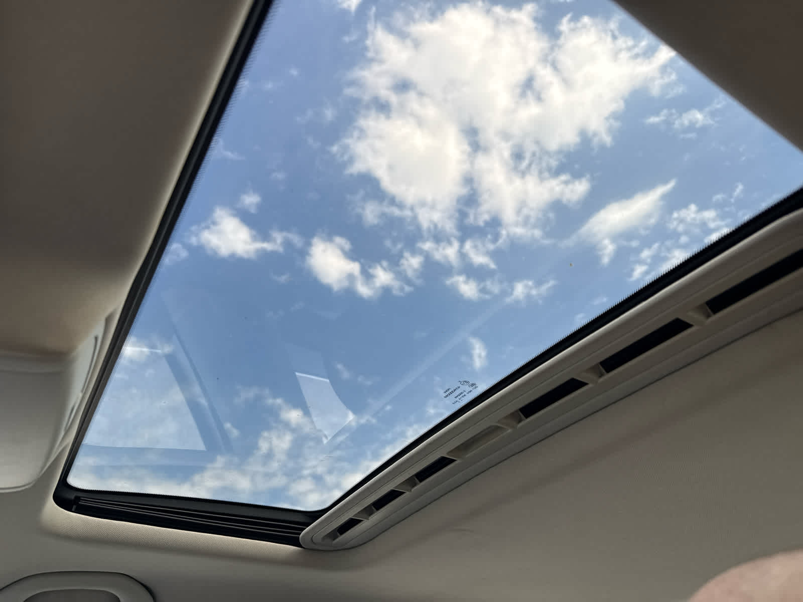 2012 Volkswagen Passat TDI SE w/Sunroof