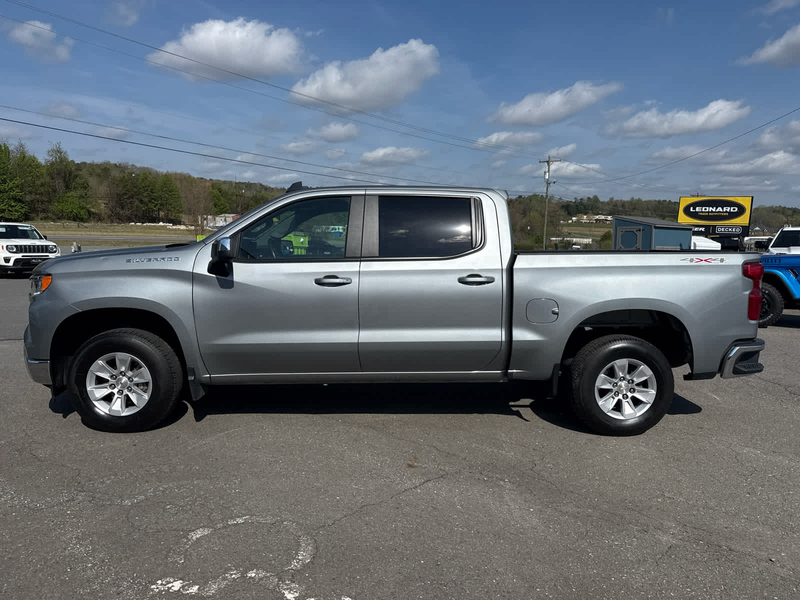 2025 Chevrolet Silverado 1500 LT