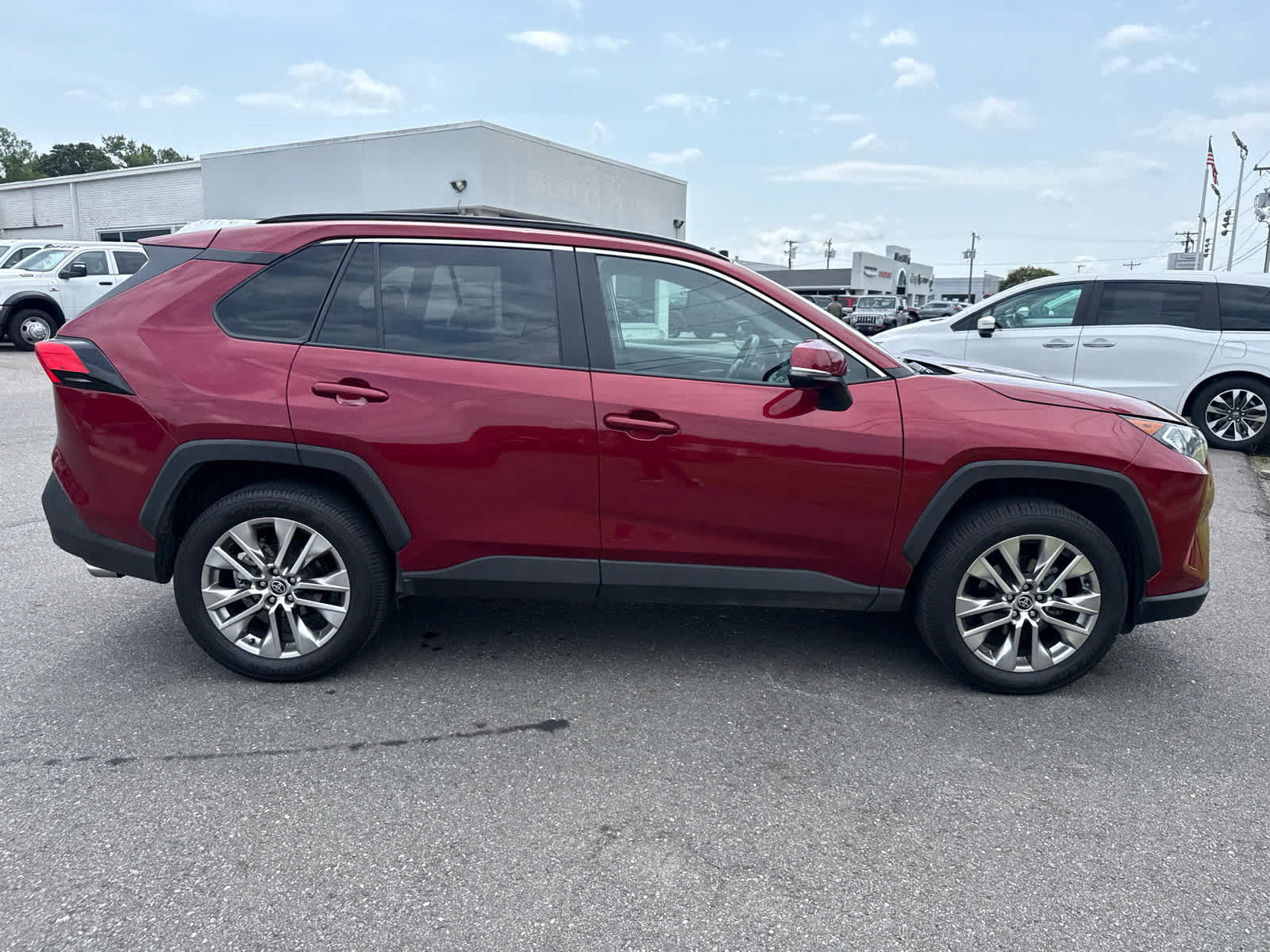 2021 Toyota RAV4 XLE Premium
