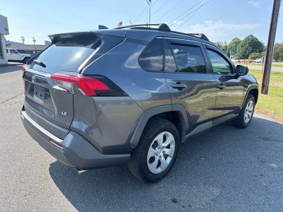 2020 Toyota RAV4 LE