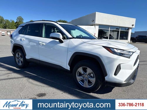 2025 Toyota RAV4 XLE