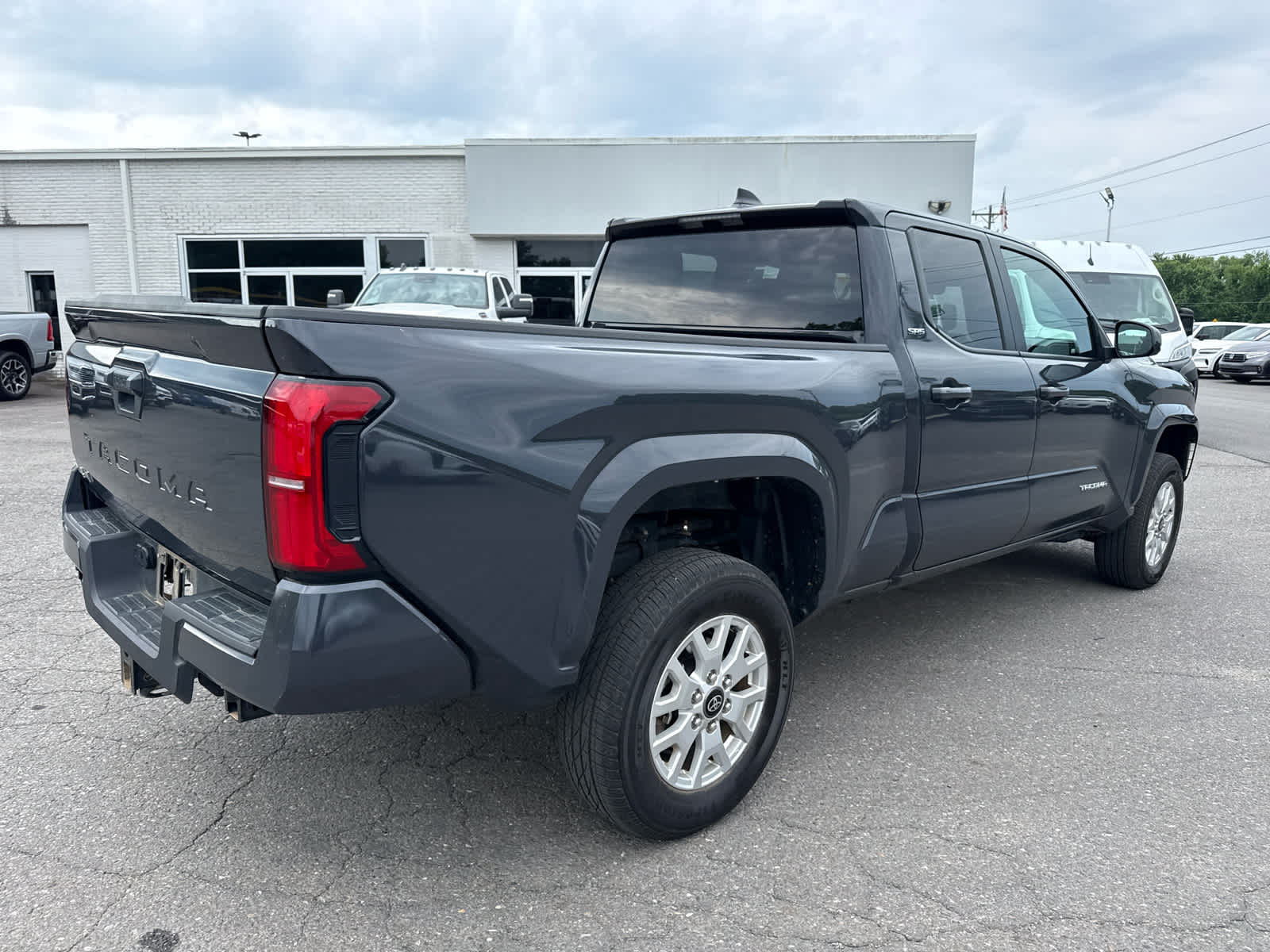 2024 Toyota Tacoma SR5