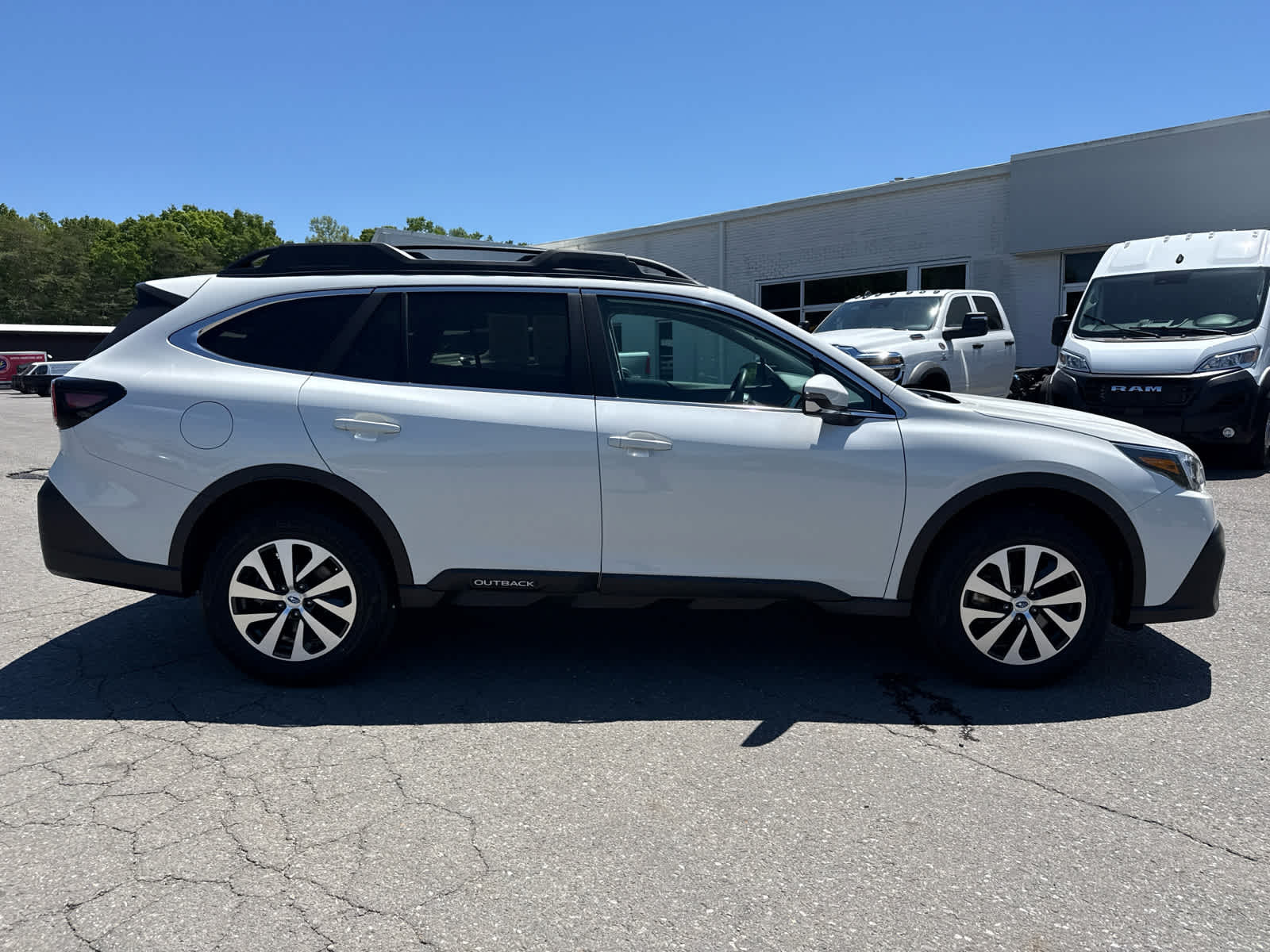 2022 Subaru Outback Premium