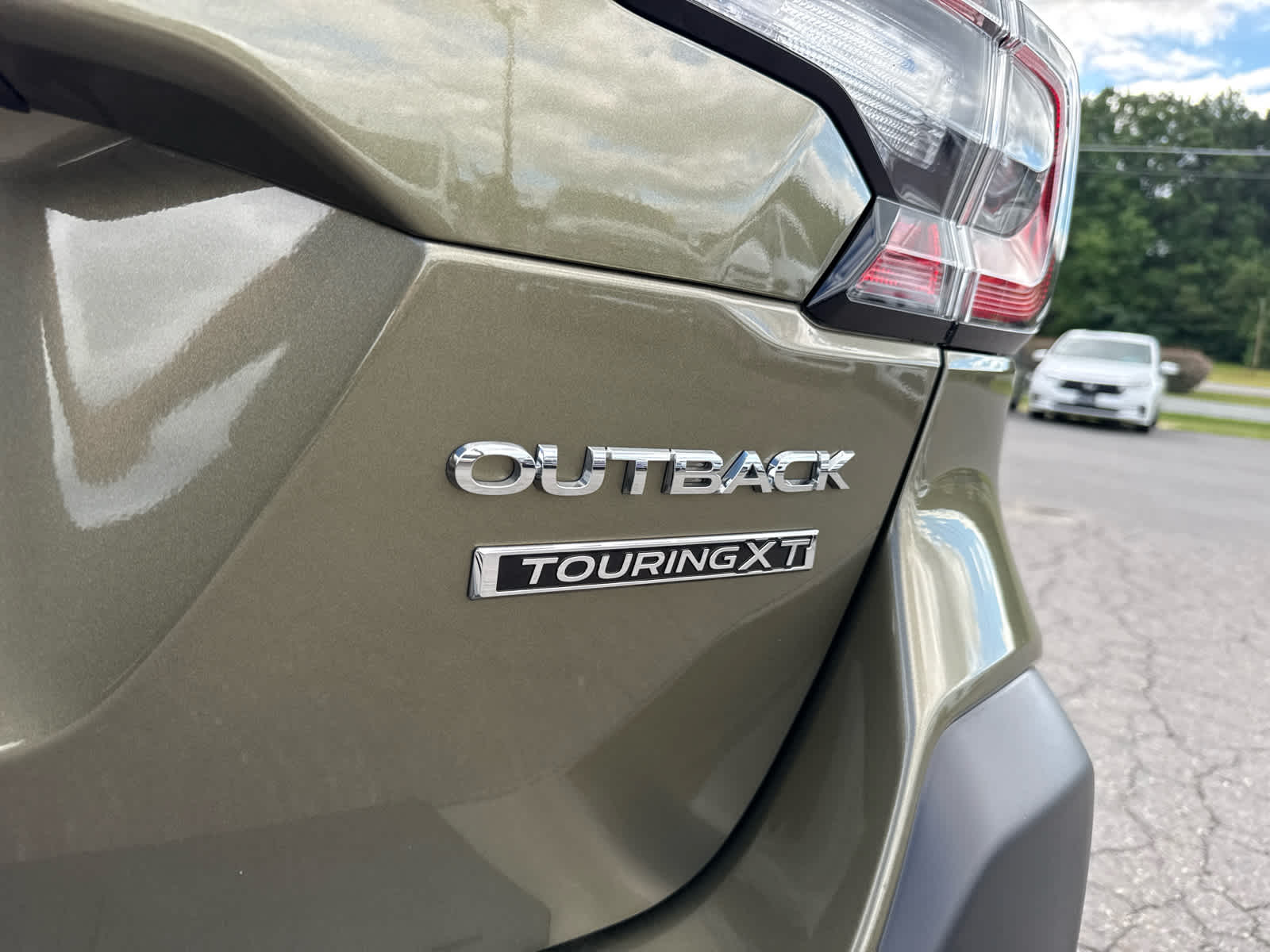2025 Subaru Outback Touring XT
