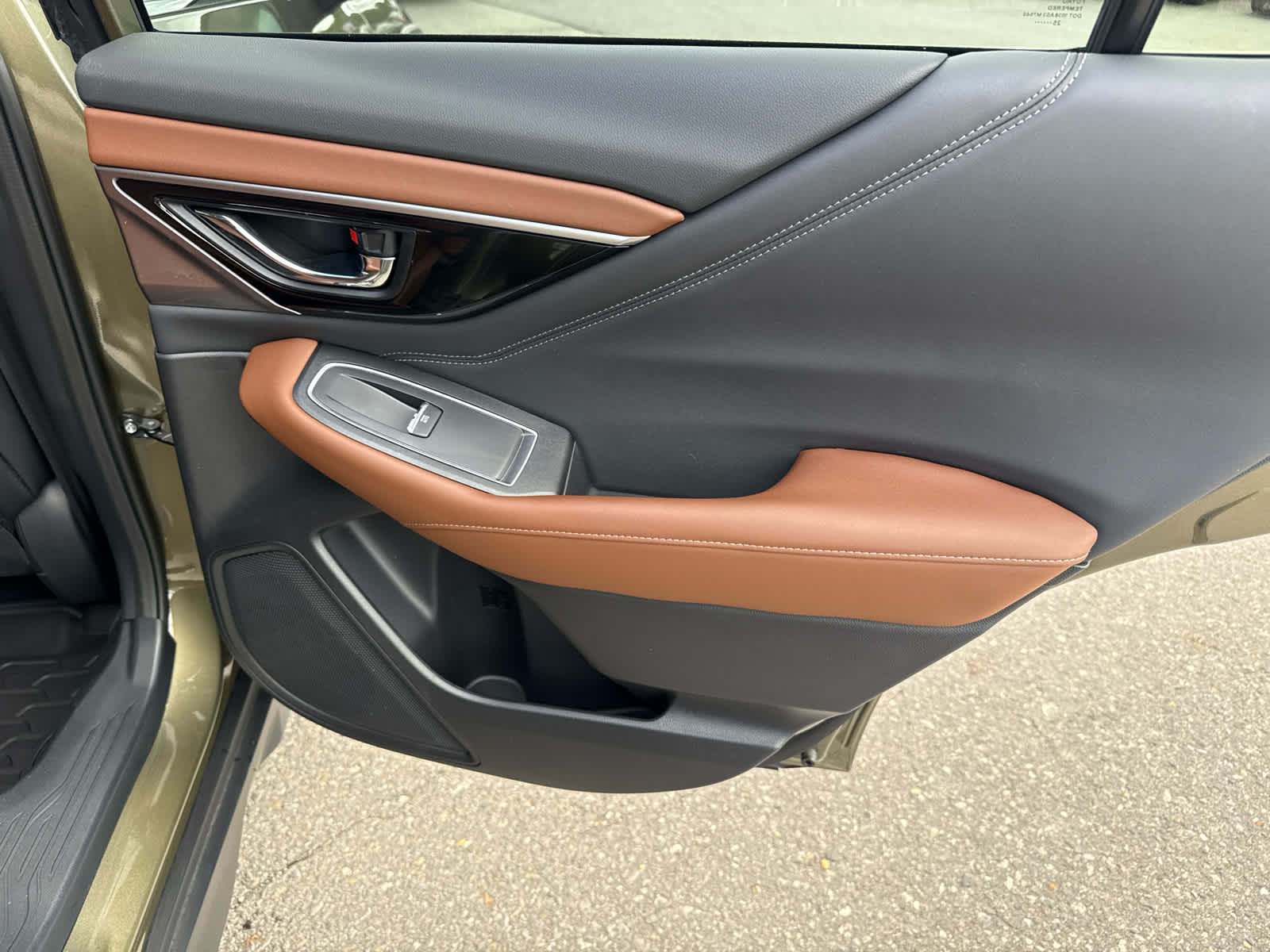 2025 Subaru Outback Touring XT