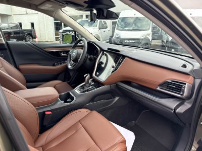 2025 Subaru Outback Touring XT