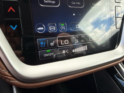 2025 Subaru Outback Touring XT