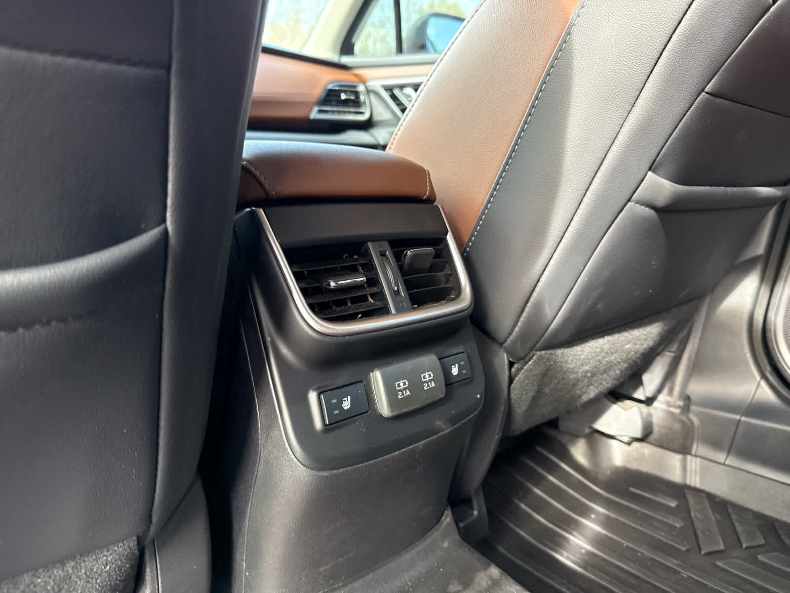 2020 Subaru Outback Touring XT