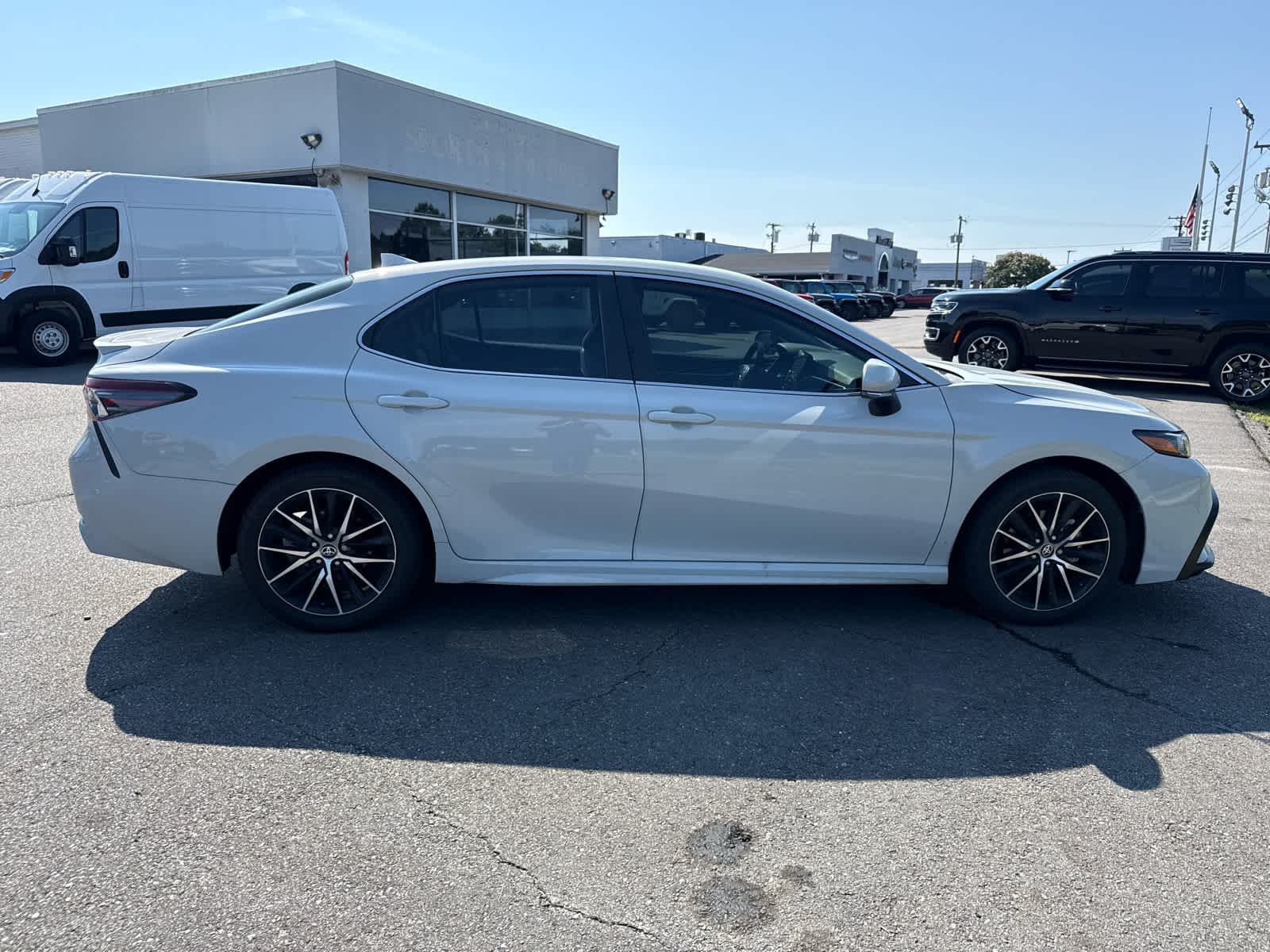 2024 Toyota Camry SE