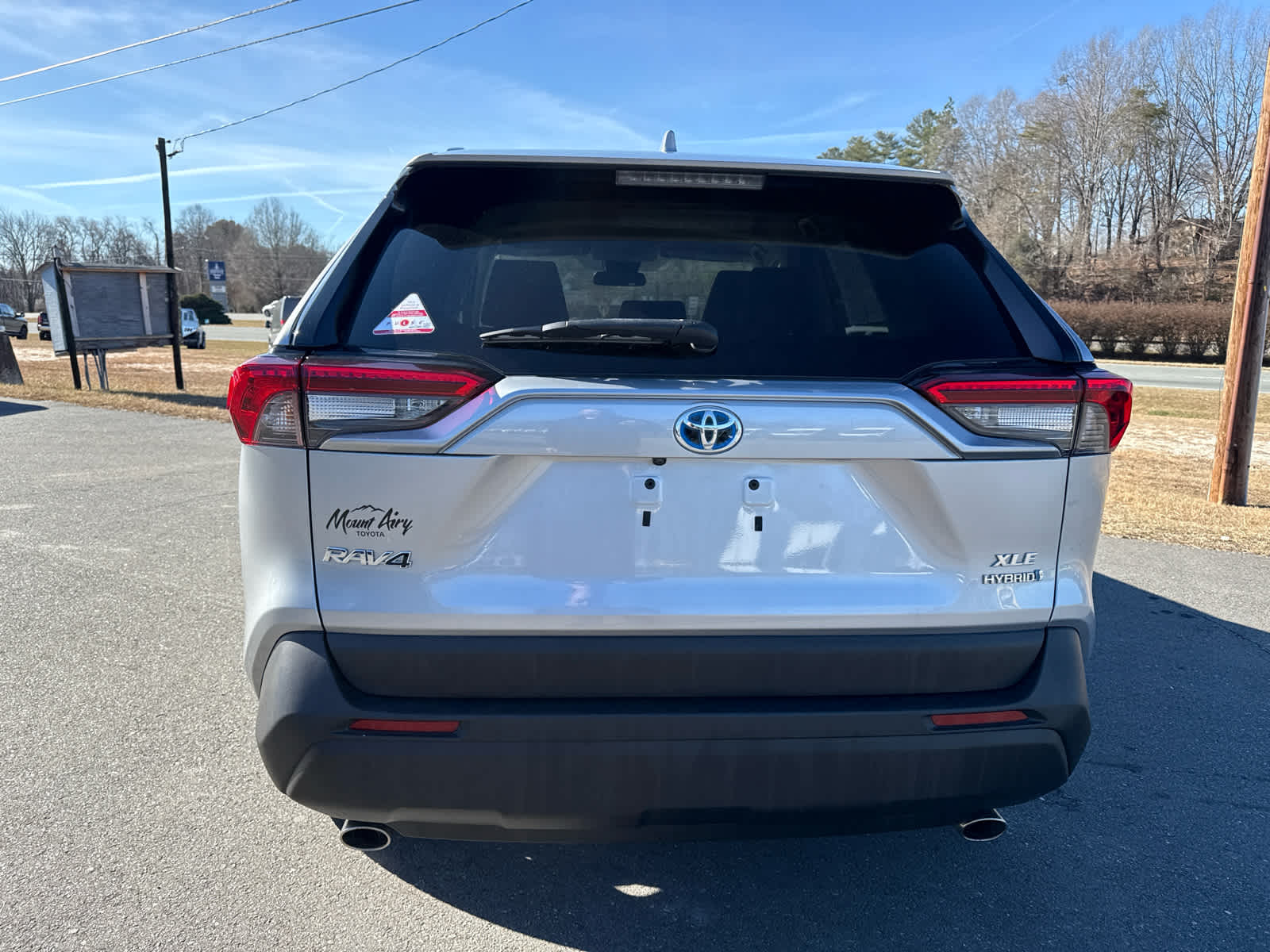 2024 Toyota RAV4 Hybrid XLE