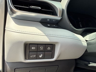2023 Toyota Highlander Hybrid Platinum