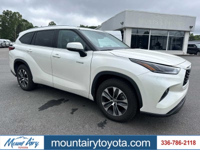 2021 Toyota Highlander Hybrid XLE