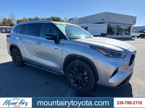 2024 Toyota Highlander XLE