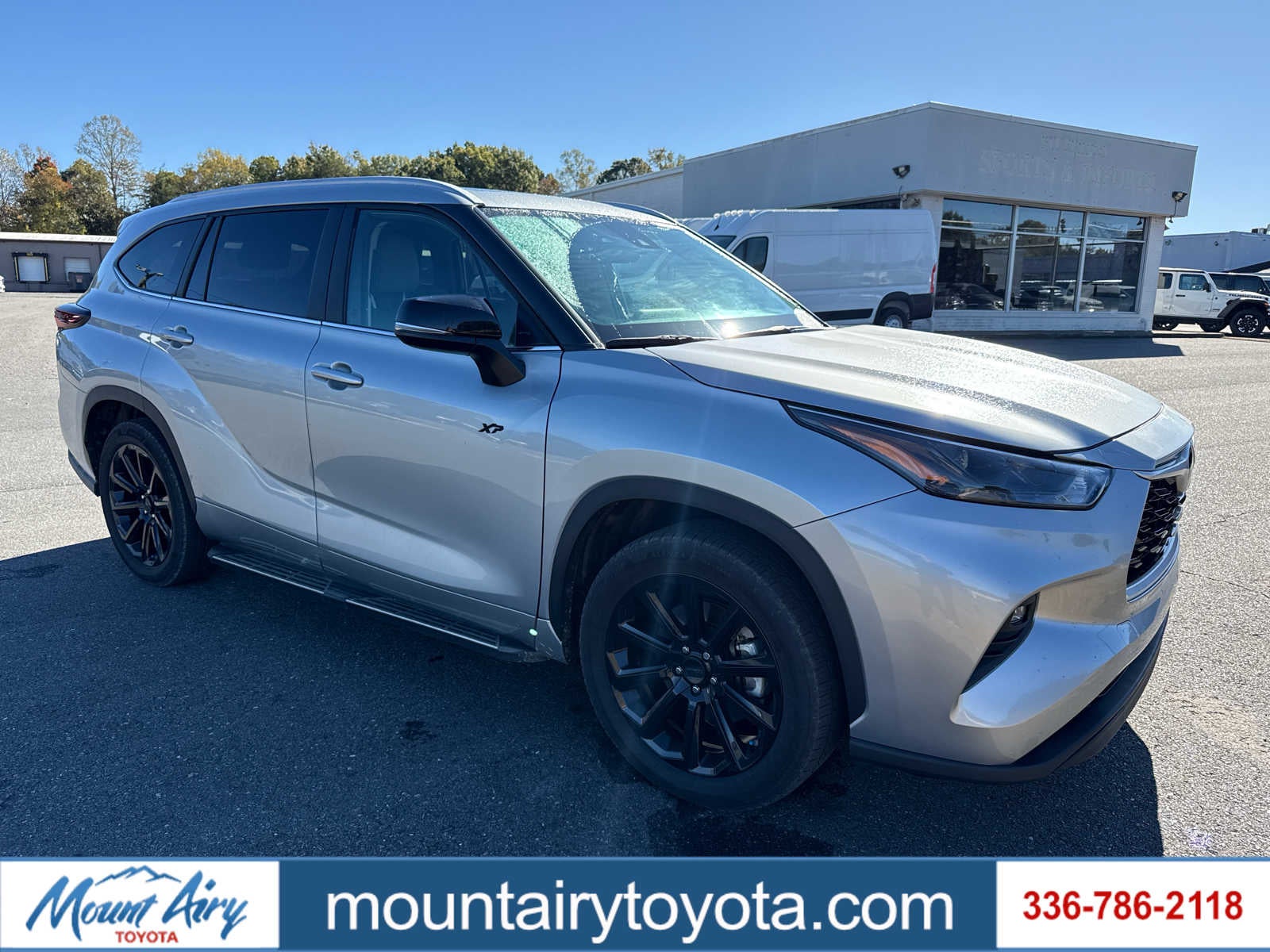 2024 Toyota Highlander XLE