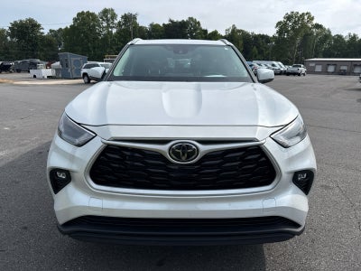 2025 Toyota Highlander XLE