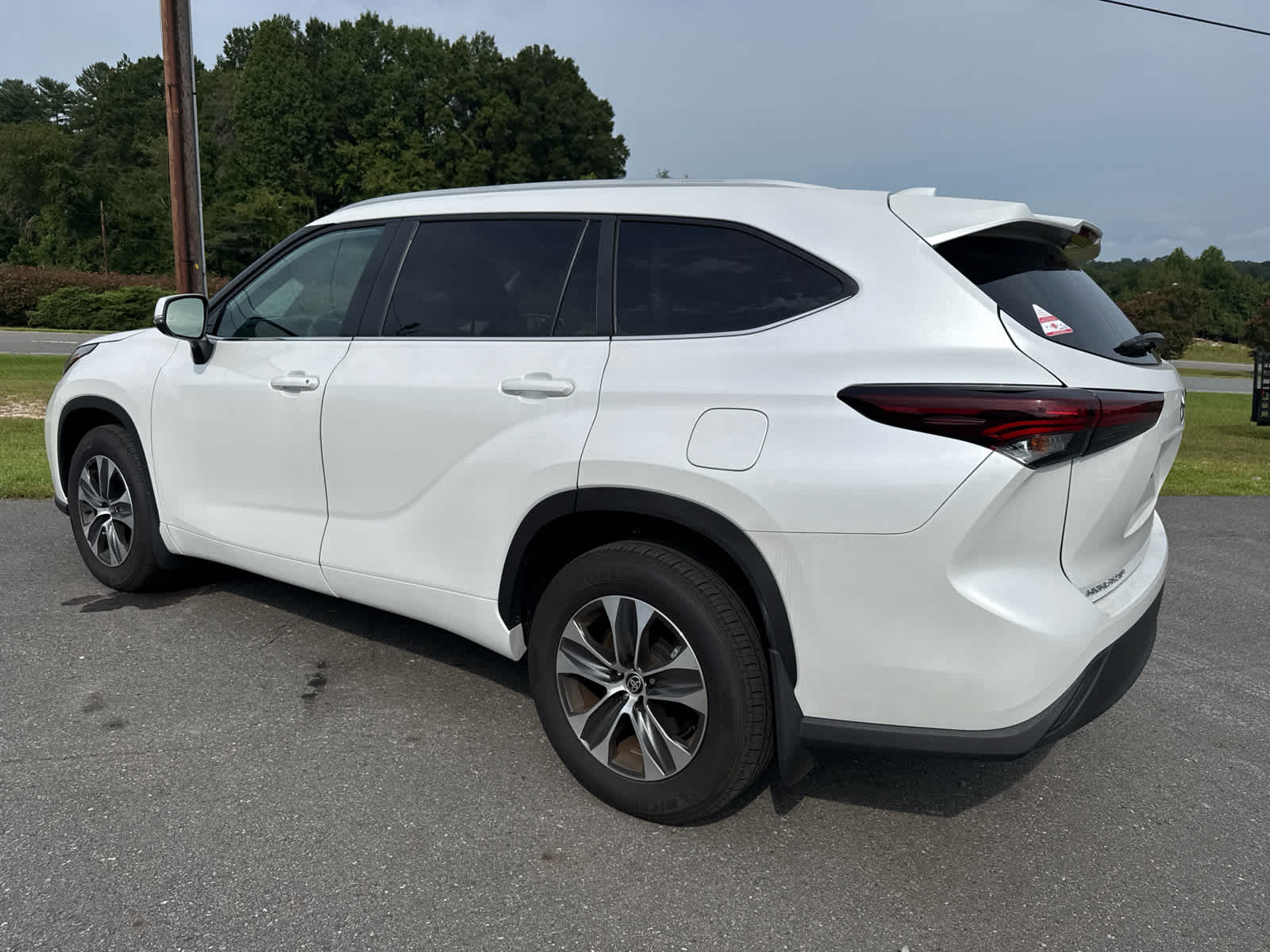 2025 Toyota Highlander XLE
