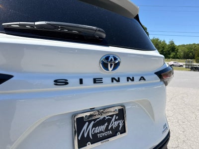 2021 Toyota Sienna XLE