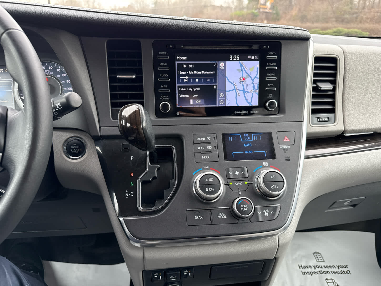 2018 Toyota Sienna XLE Auto Access Seat