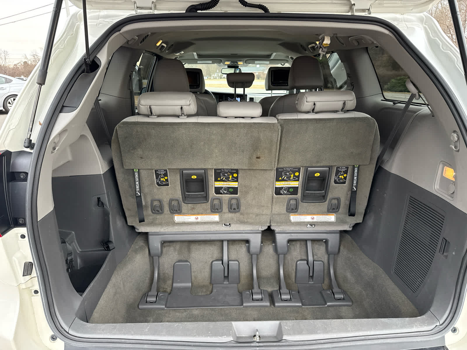 2018 Toyota Sienna XLE Auto Access Seat