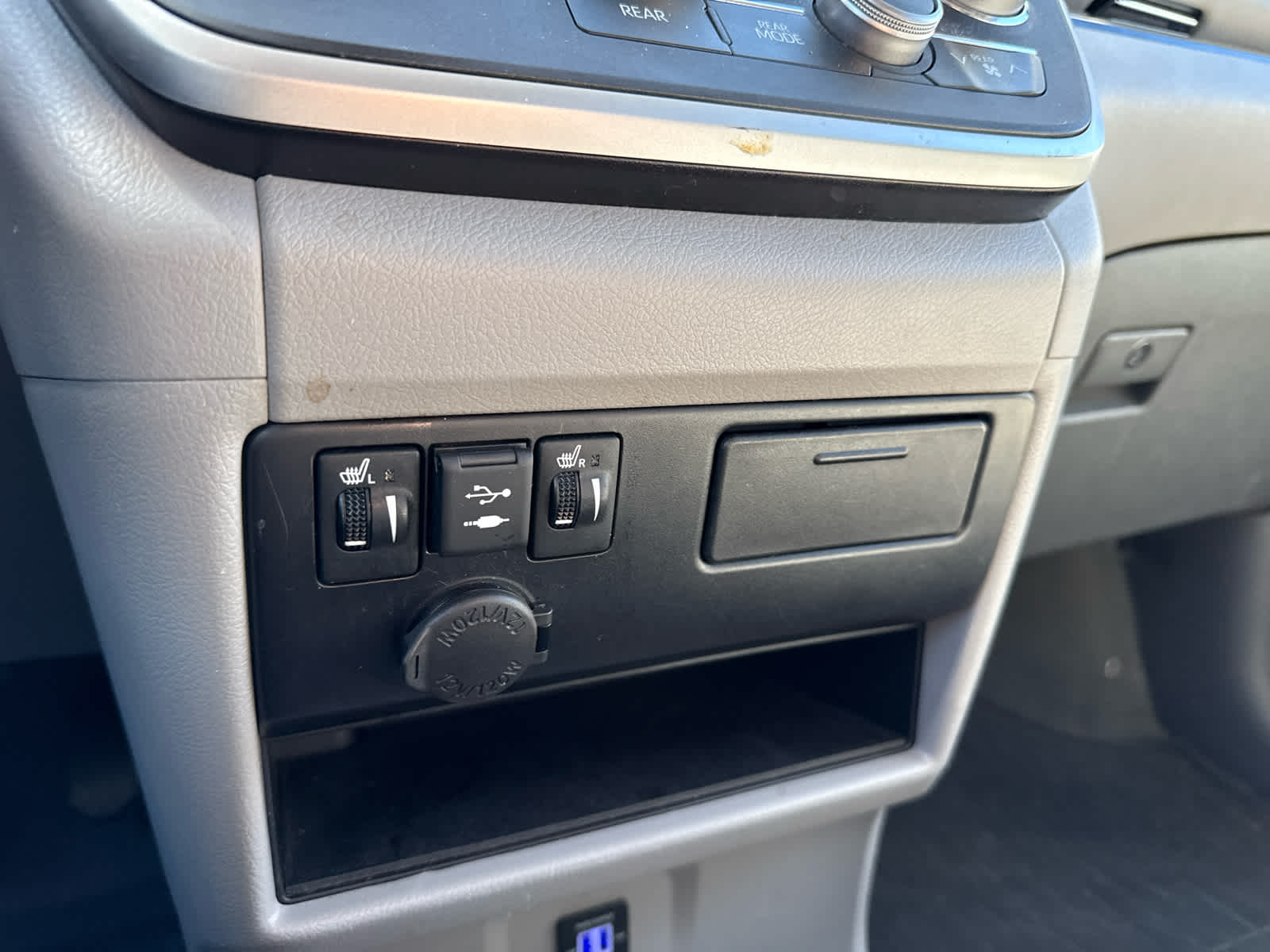 2020 Toyota Sienna XLE