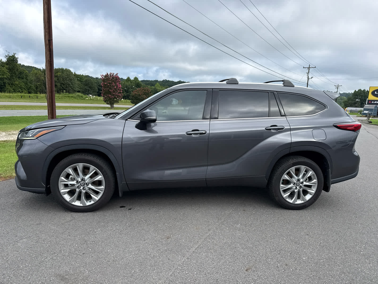 2021 Toyota Highlander Limited