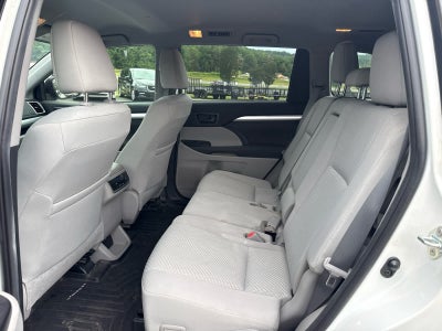 2019 Toyota Highlander LE