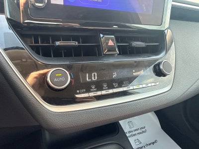 2025 Toyota Corolla LE