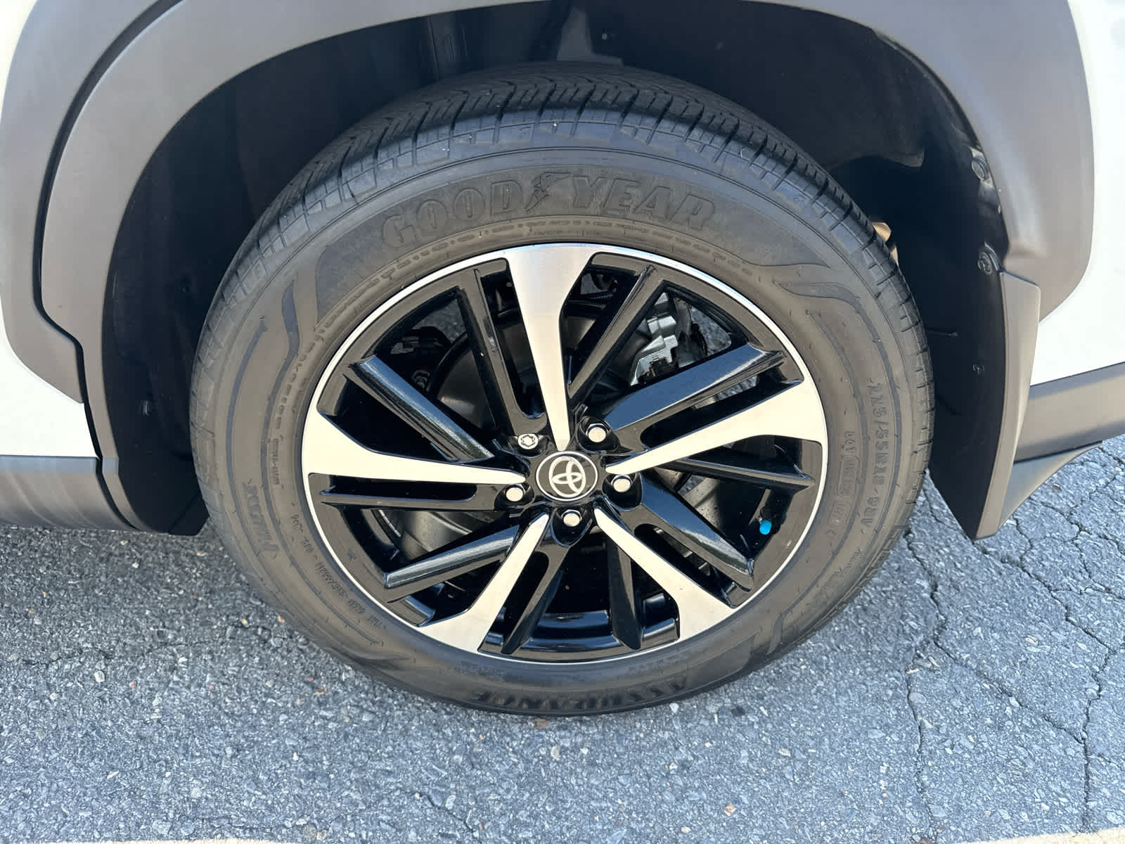 2024 Toyota Corolla Cross Hybrid XSE