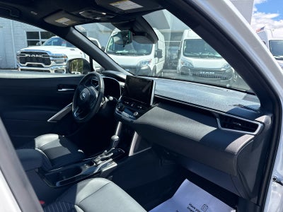 2024 Toyota Corolla Cross Hybrid XSE