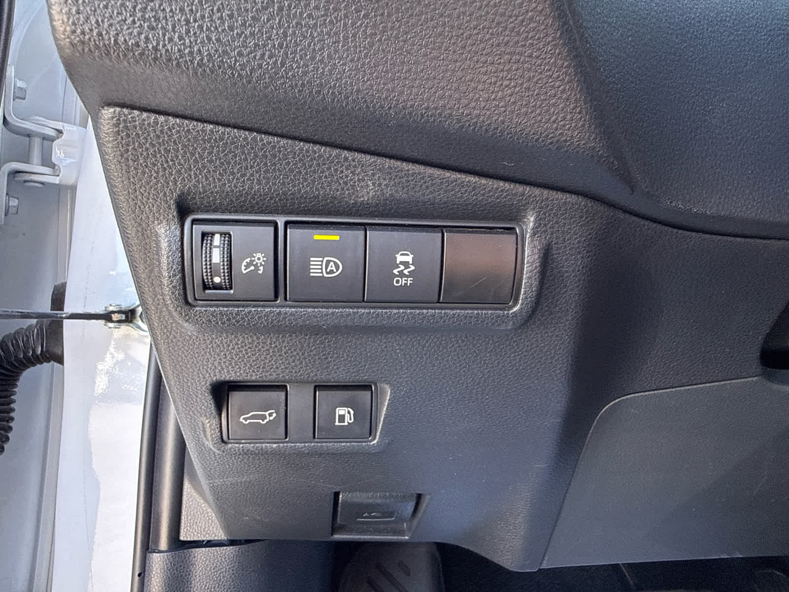 2024 Toyota Corolla Cross Hybrid XSE