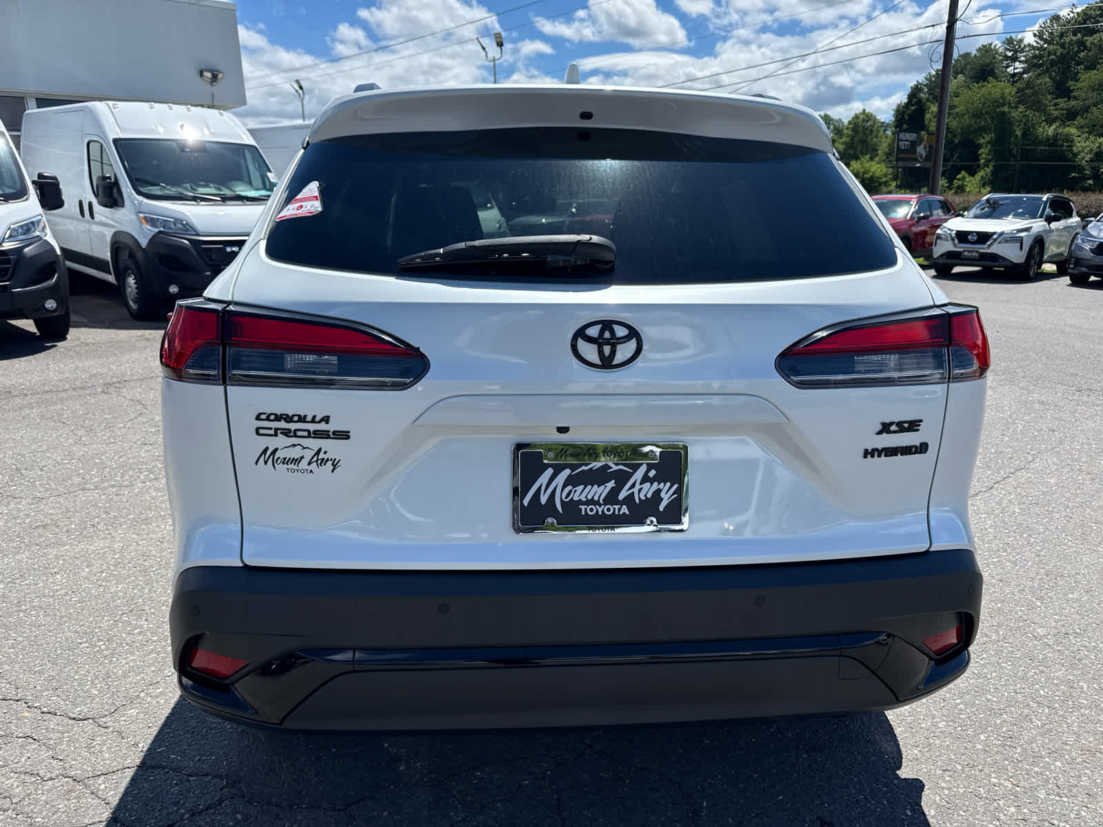 2024 Toyota Corolla Cross Hybrid XSE
