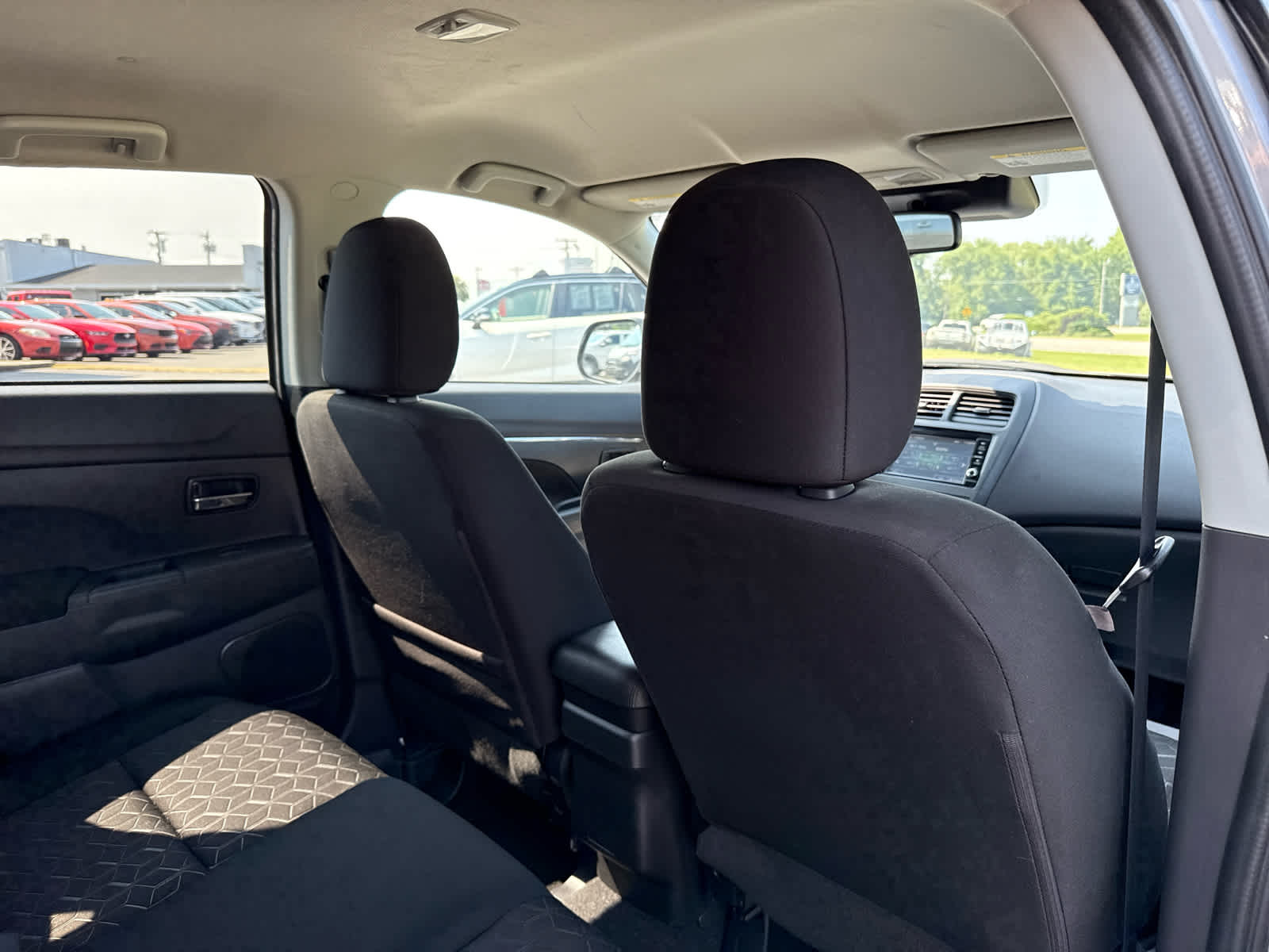 2024 Mitsubishi Outlander Sport ES