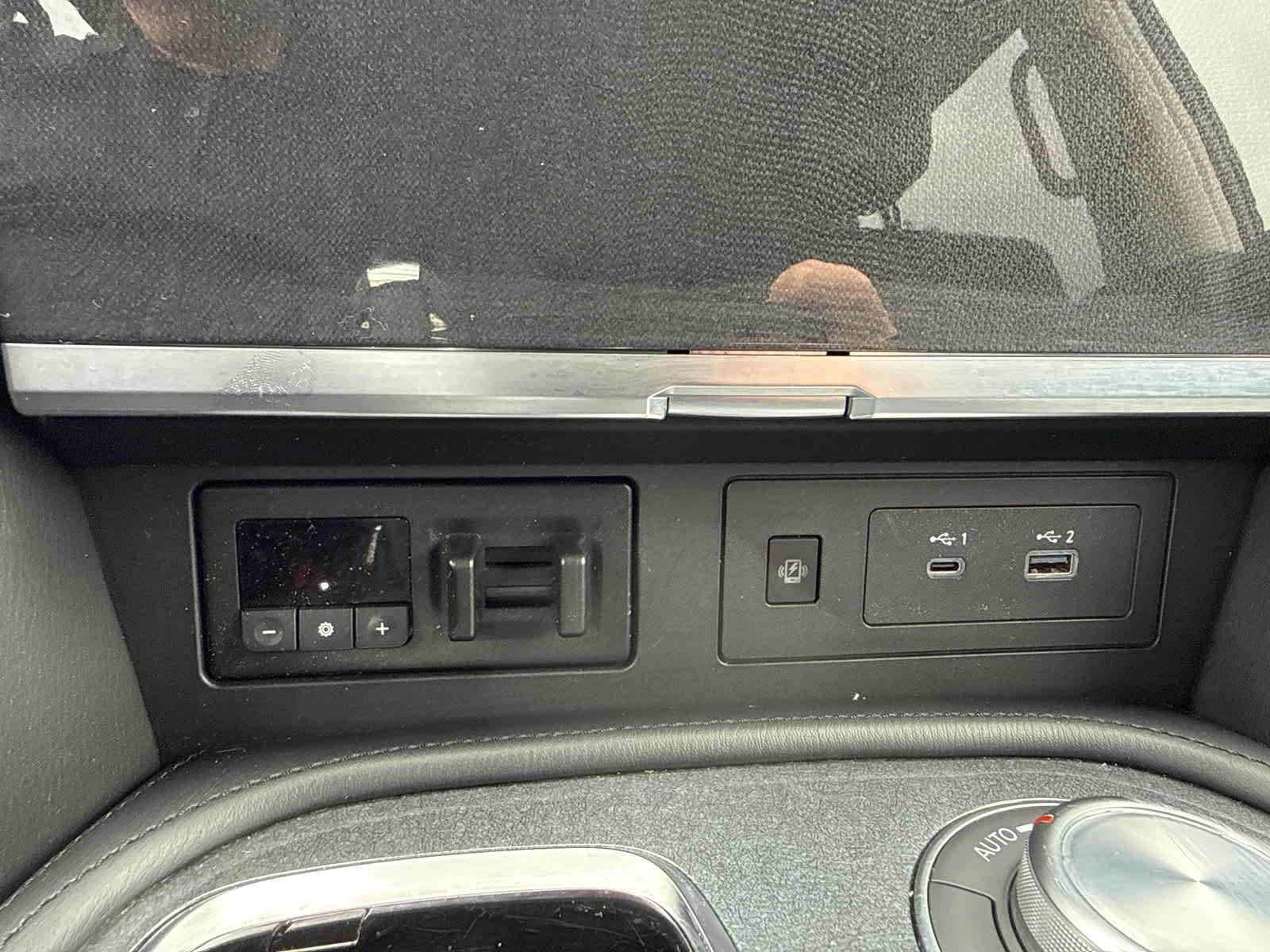 2024 Nissan Armada SV