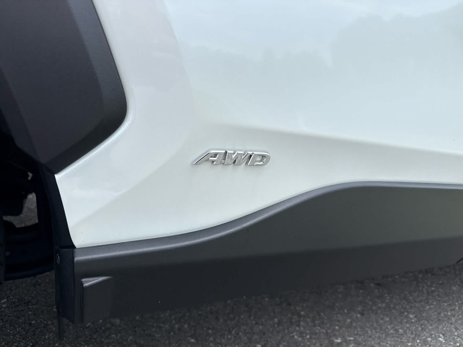 2025 Toyota RAV4 Hybrid XLE Premium