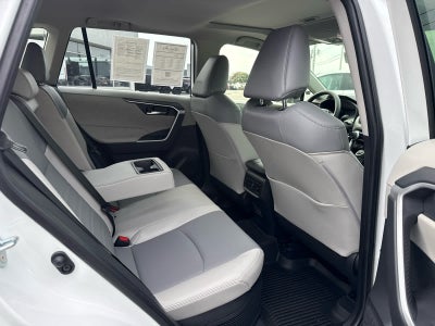 2025 Toyota RAV4 Hybrid XLE Premium
