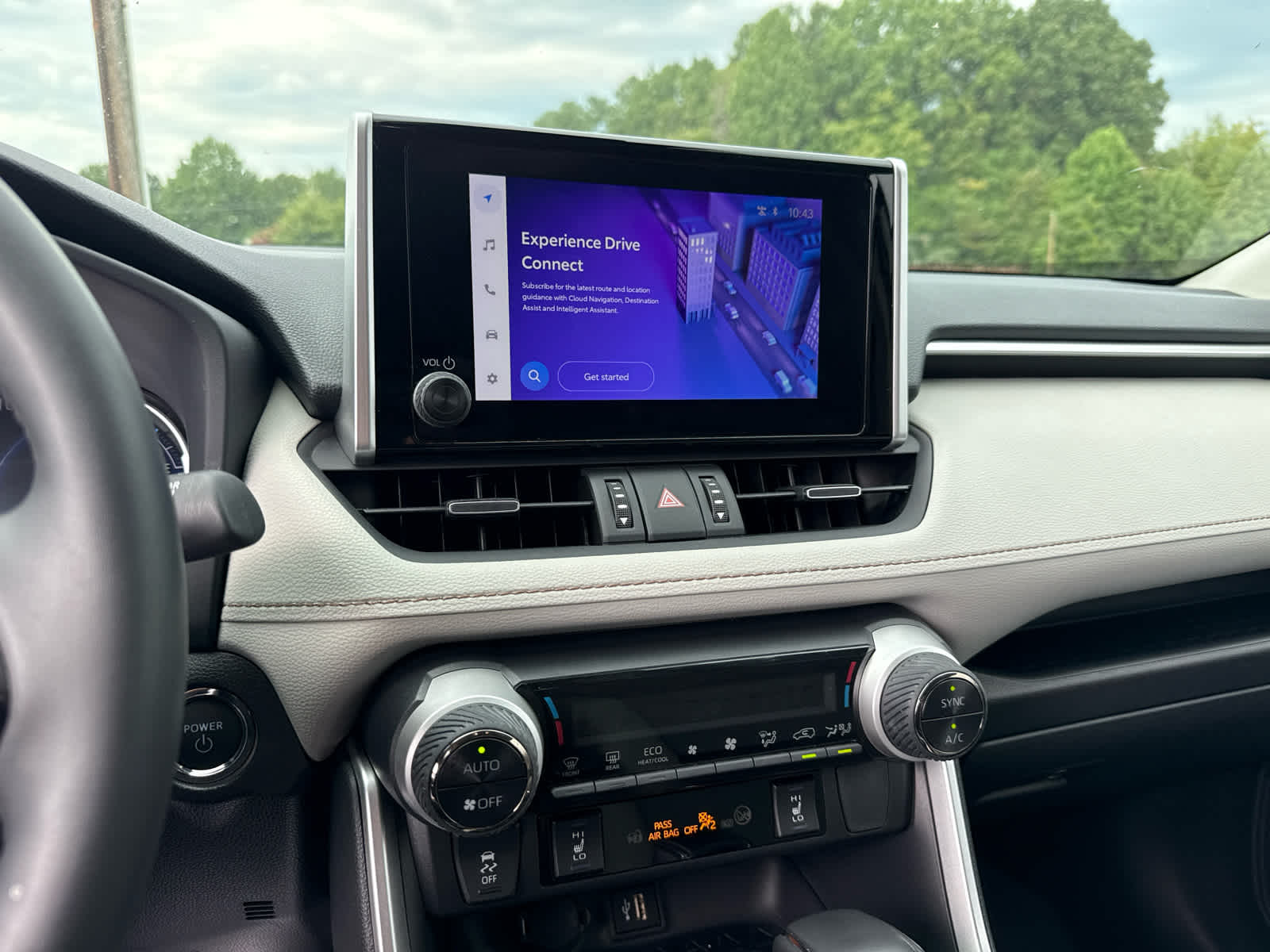 2025 Toyota RAV4 Hybrid XLE Premium