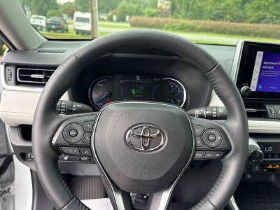 2025 Toyota RAV4 Hybrid XLE Premium