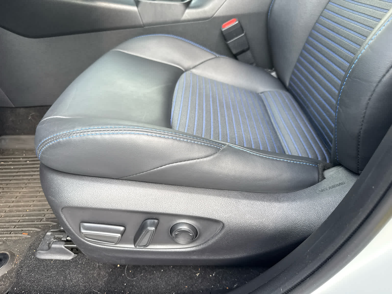 2025 Toyota RAV4 Hybrid XSE